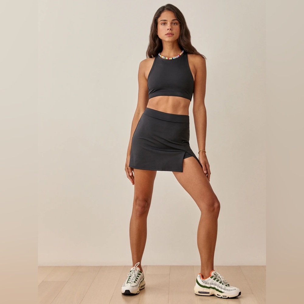 REFORMATION- NINA ECOMOVE ACTICE SKIRT